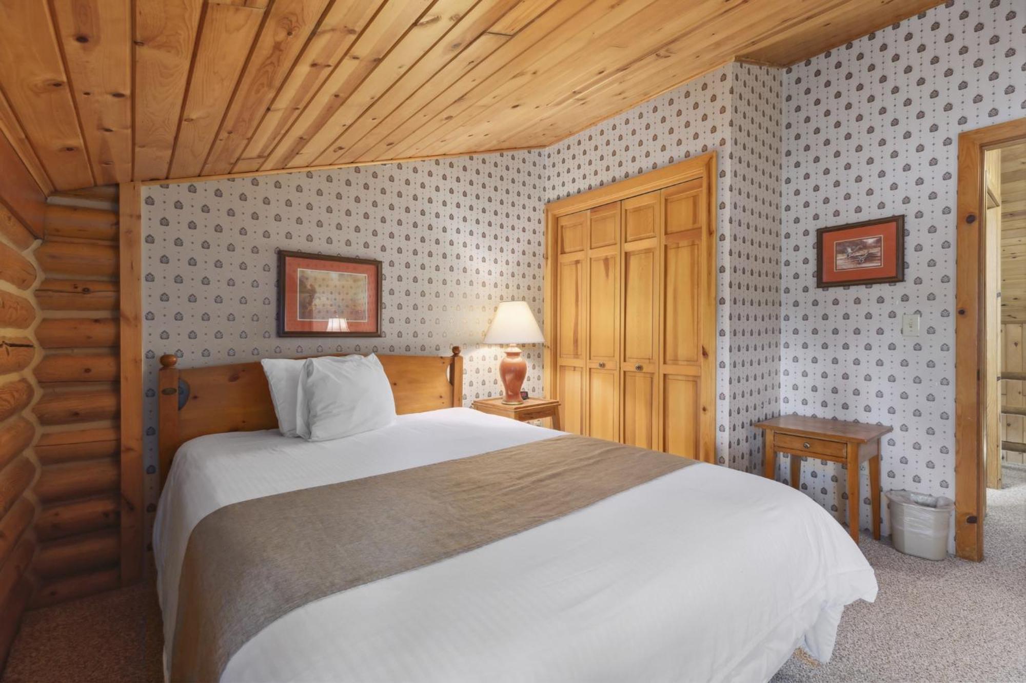 The Lodges At Breezy Point Екстериор снимка